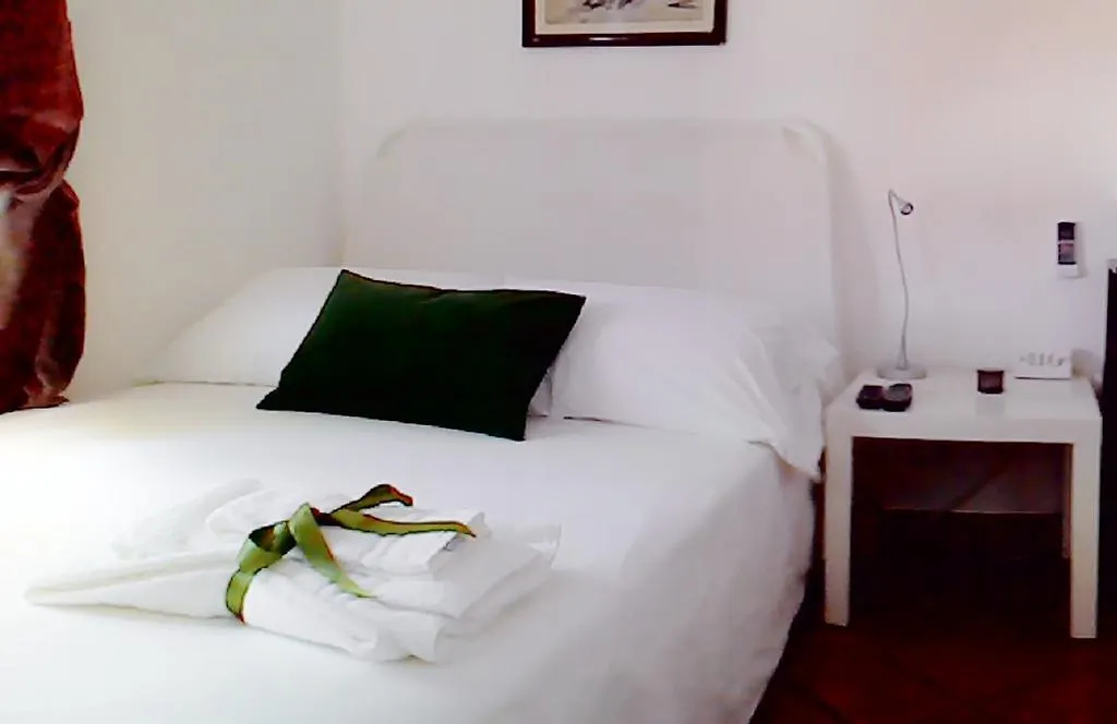 Bed And Breakfast Aloisio Italy
